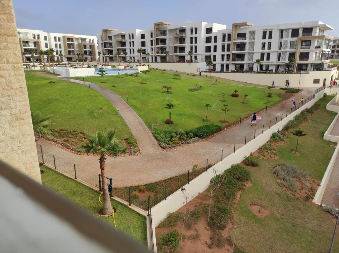 Bel Appartement A Plage Des Nation Salé Buitenkant foto