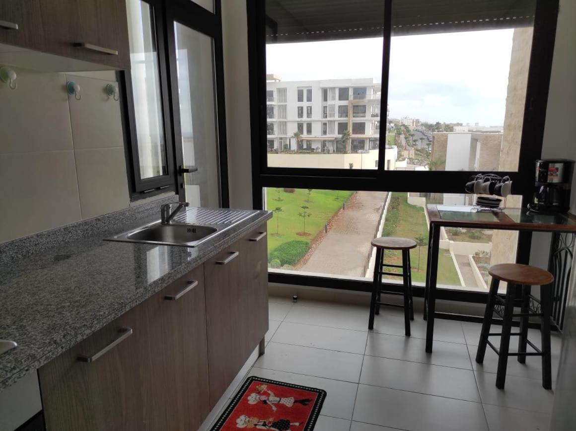 Bel Appartement A Plage Des Nation Salé Buitenkant foto